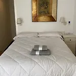 Duplex Junto Al Puente Con Gran Terraza Y Parking Privado Apartamento *