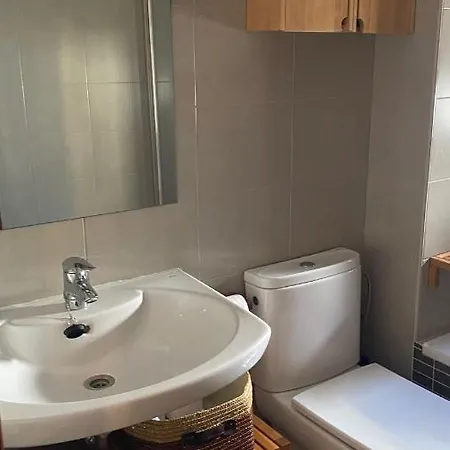 Apartment Duplex Junto Al Puente Con Terraza Y Parking Privado A 5m Del Teatro De La Axerquia De *