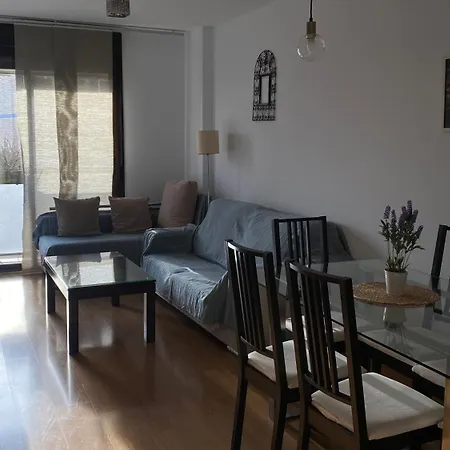 Duplex Junto Al Puente Con Terraza Y Parking Privado A 5m Del Teatro De La Axerquia De *