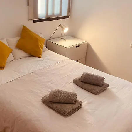 Duplex Junto Al Puente Con Gran Terraza Y Parking Privado Apartamento *